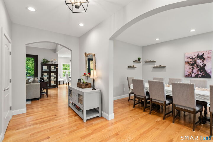 Property Photo:  4 Autumn Ridge  CT 06498 