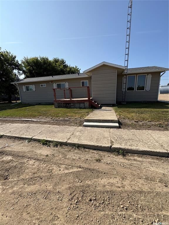 Property Photo: 148 Railway Avenue SK S0A 1Y0