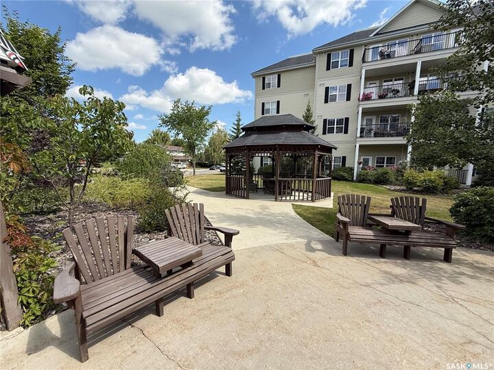 Property Photo: 910 Main Street 322 SK S0K 2A0