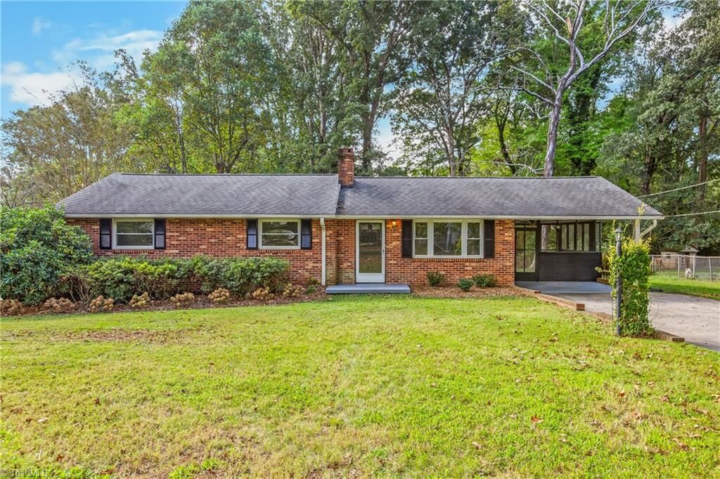 Property Photo:  160 Thacker Road  NC 27045 