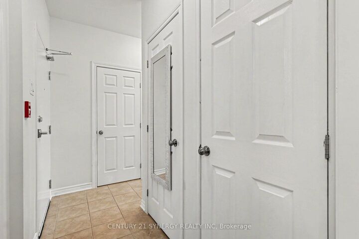 Property Photo: 318 Everest Private D ON K1G 4E3