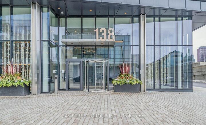 Property Photo: 138 Downes Street 4302 ON M5E 0E4