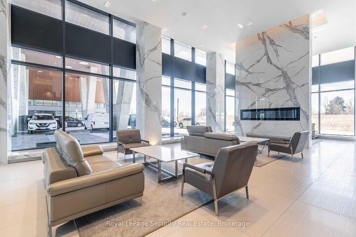 Property Photo:  30 Shore Breeze Drive 1916  ON M8V 0J1 