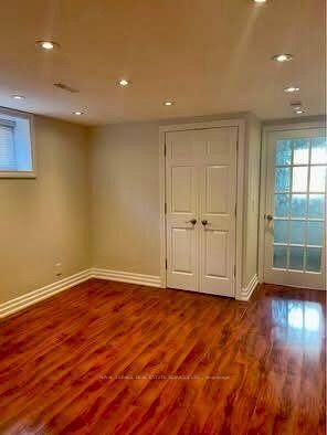 Property Photo: 3589 Birchmeadow Crescent ON L4Y 3R8