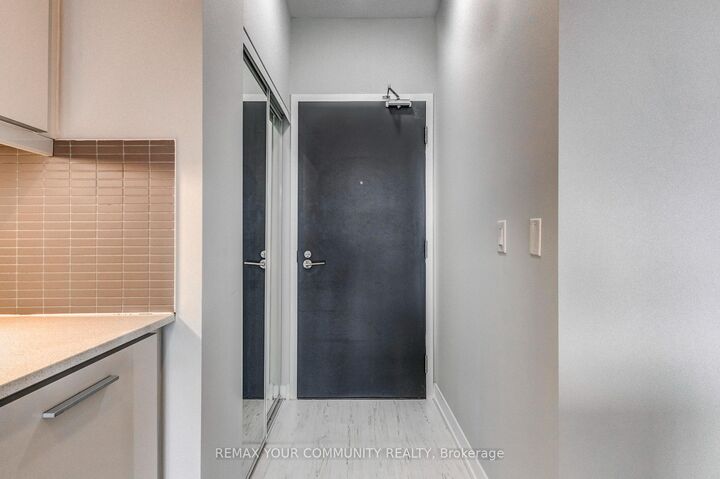 Property Photo:  105 George Street 501  ON M5A 2N4 