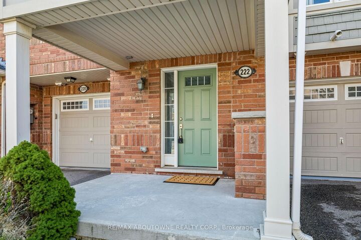 Property Photo: 222 Septimus Heights ON L9T 8N5