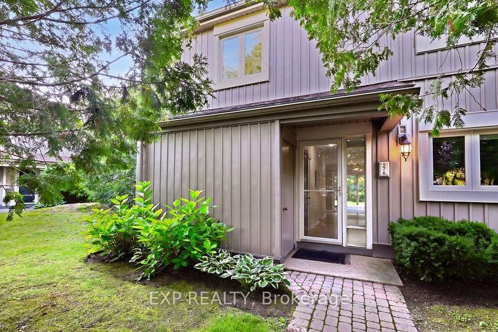 576 Oxbow Crescent 16 — photo 1