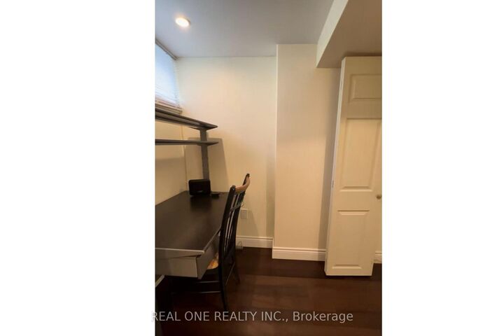 Property Photo:  58 Sewell Drive Bsmt Room 1  ON L6H 1C5 