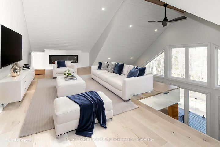 1361 Rosseau Lake 2 Road — photo 1