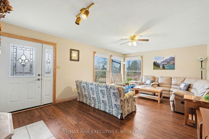 715 Hanna Road — photo 1