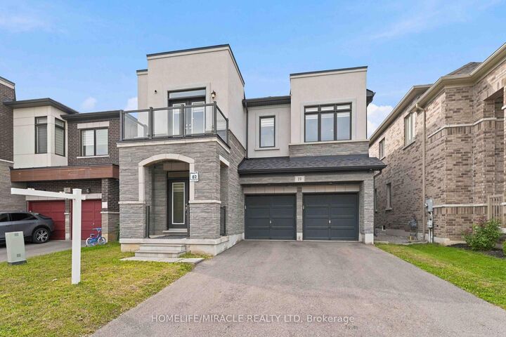 Property Photo: 19 Kenesky Drive ON L8B 1Y2