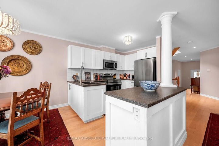 Property Photo:  446 Goldenbrook Way  ON K4A 0J8 