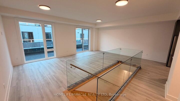 Property Photo:  97 Everett Common  ON L2P 0H2 