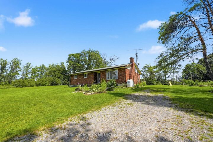 Property Photo: 393 Kings Mill Road ON K0K 3E0