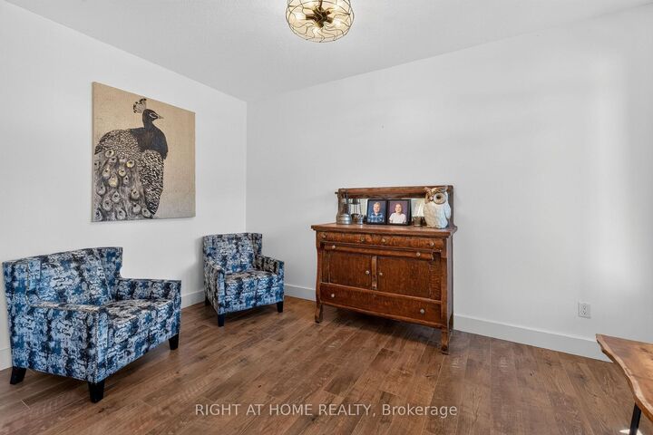 Property Photo: 90 Shaw Valley Drive ON N5R 0C8