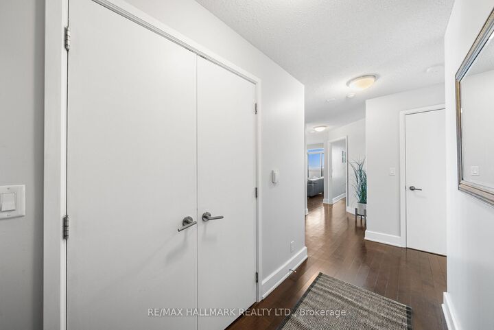 676 Sheppard Avenue E 708 — photo 1