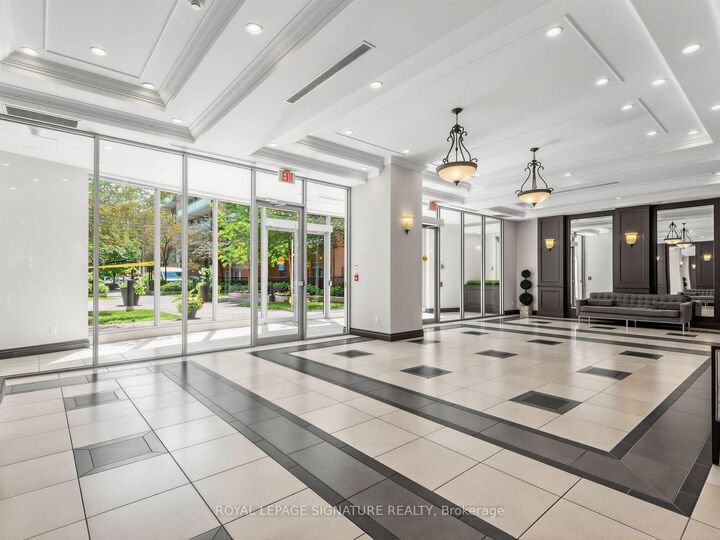 Property Photo: 281 Woodbridge Avenue Ph611 ON L4L 0C6