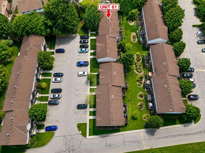 Property Photo:  511 Admiral Drive 61  ON N5V 4R4 