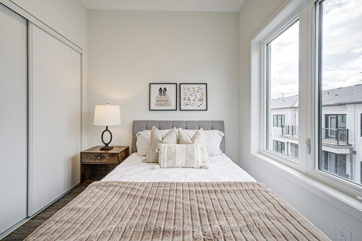 Property Photo: 73 Matawin Lane ON L4S 1P4