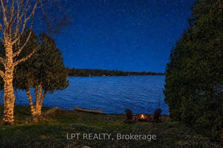 Property Photo: 47 Moon Point Drive ON L3V 0R8