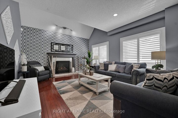 75 Auburn Lane — photo 1