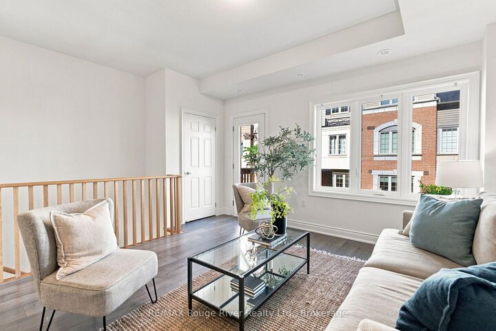 Property Photo: 2607 Magdalen Path W ON L1L 0R6