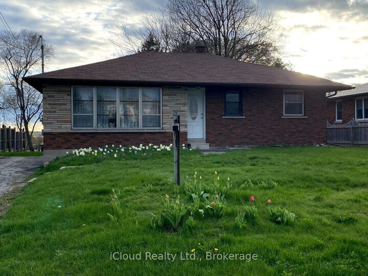 Property Photo:  18200 Leslie Street  ON L9N 0M5 