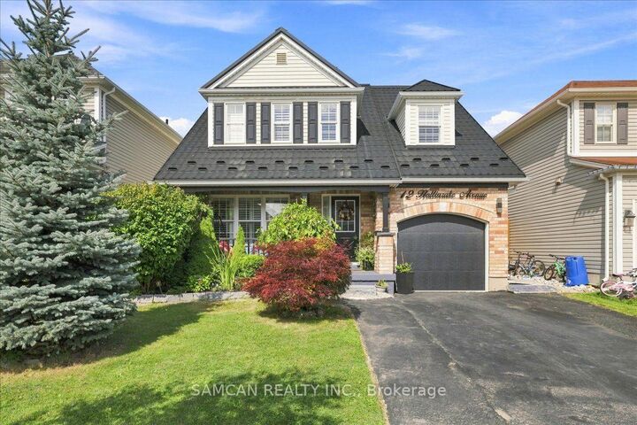 12 Hollinrake Avenue — photo 1