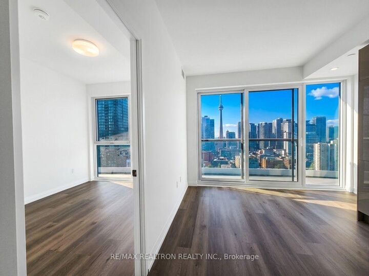 280 Dundas Street W 2509 — photo 1