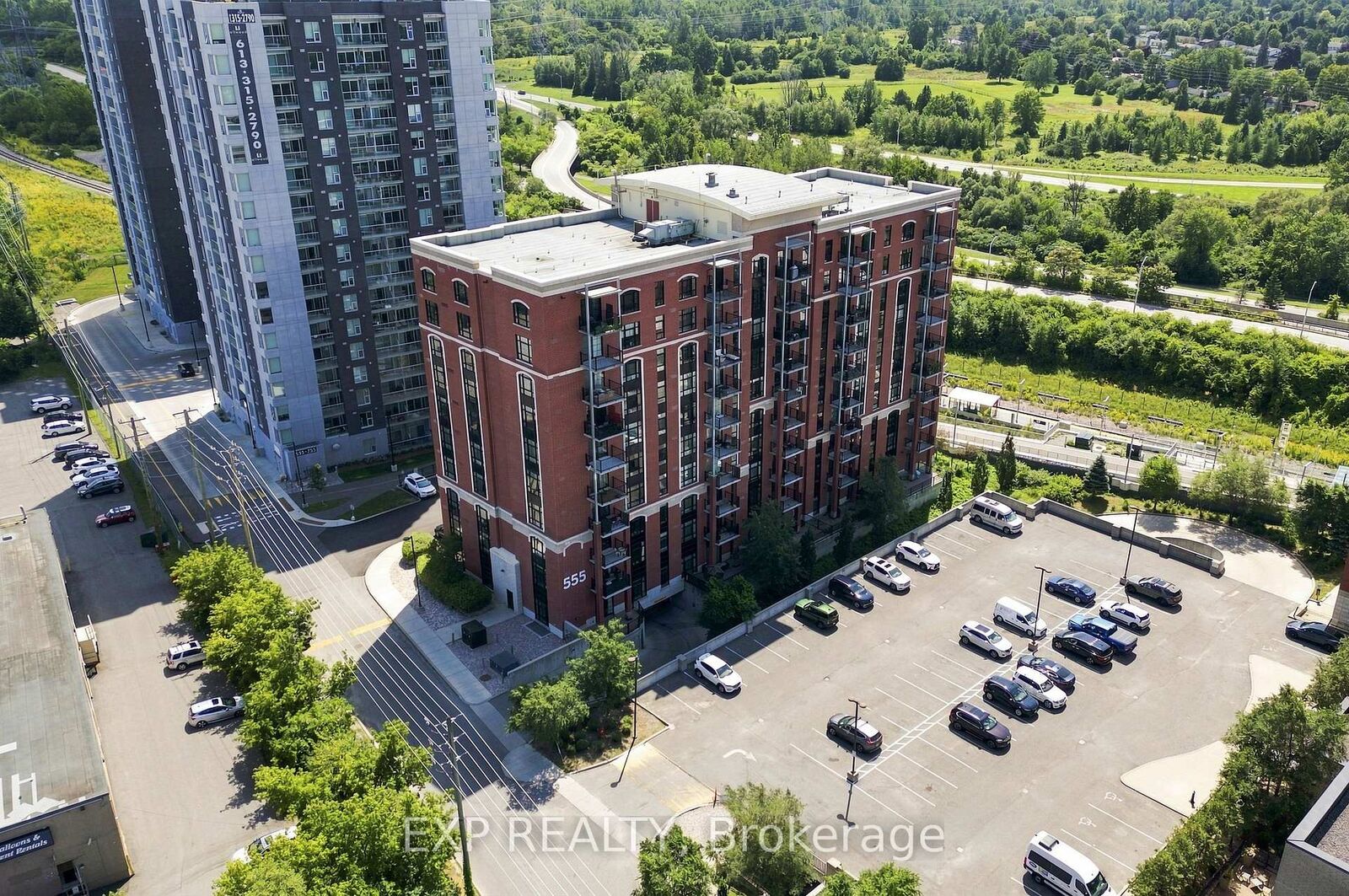 Property Photo:  555 Anand Private 109  ON K1V 2R7 