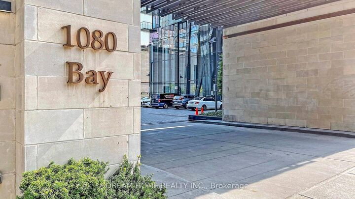 Property Photo:  1080 Bay Street 709  ON M5S 0A5 
