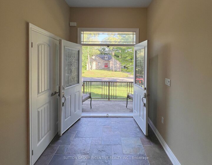 Property Photo: 32 Albion Lane ON L9M 0J2