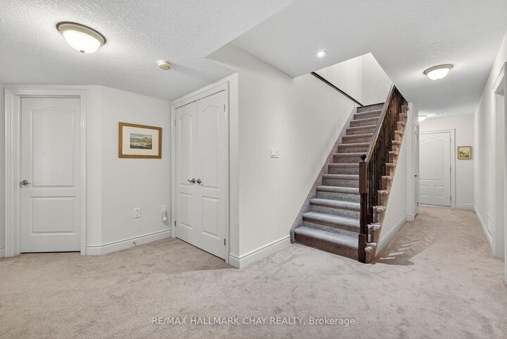 Property Photo: 199 Ridge Way ON L9R 0K5