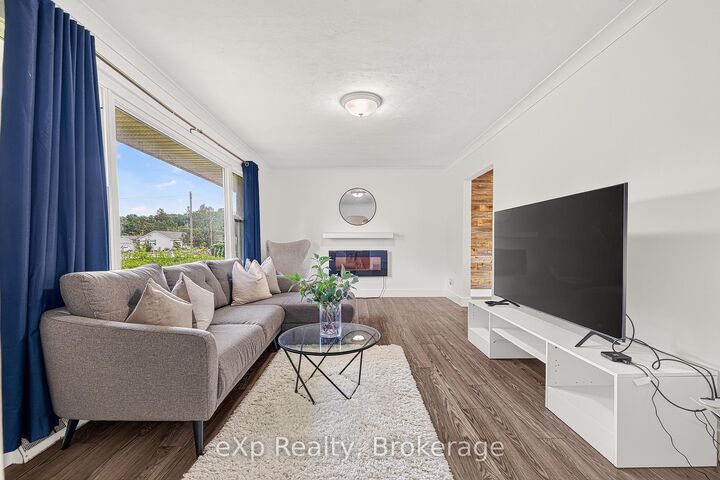 Property Photo: 18 Willowdale Street ON N3T 5L7