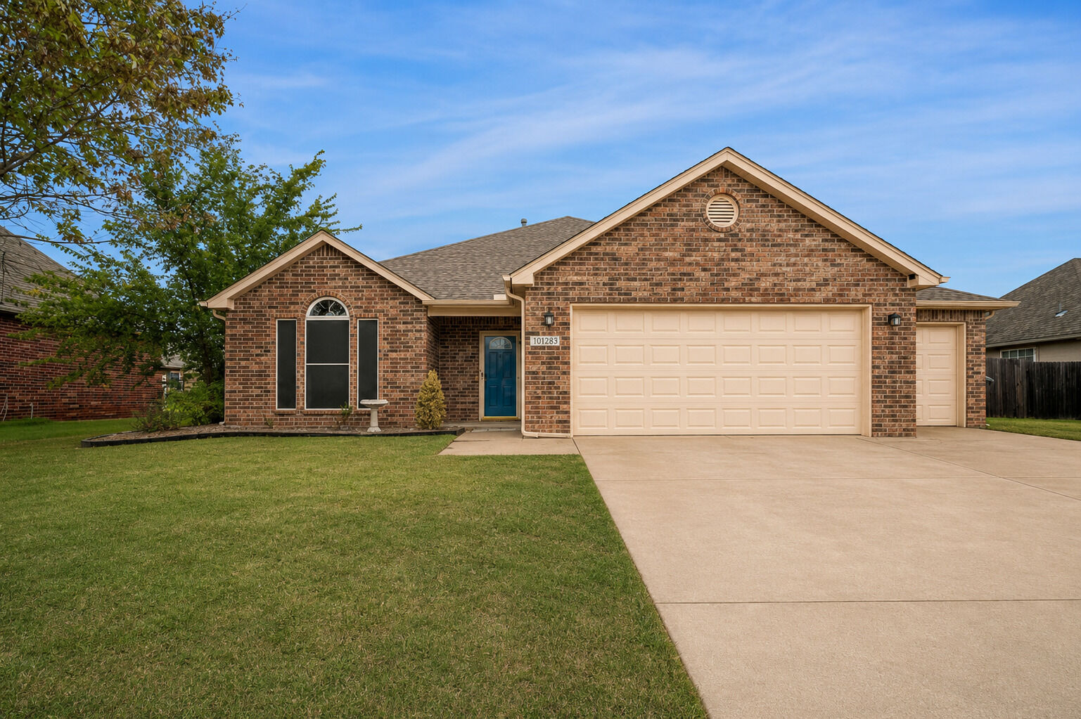 Property Photo:  11283 S 274th  OK 74429 