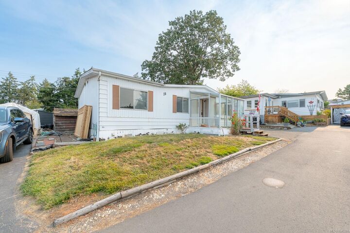 Property Photo: 158 Cooper Rd #18 BC V9A 7B3