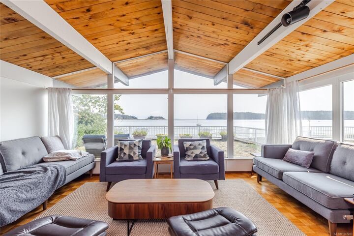 Property Photo: 2640 Randle Rd BC V9S 3X2