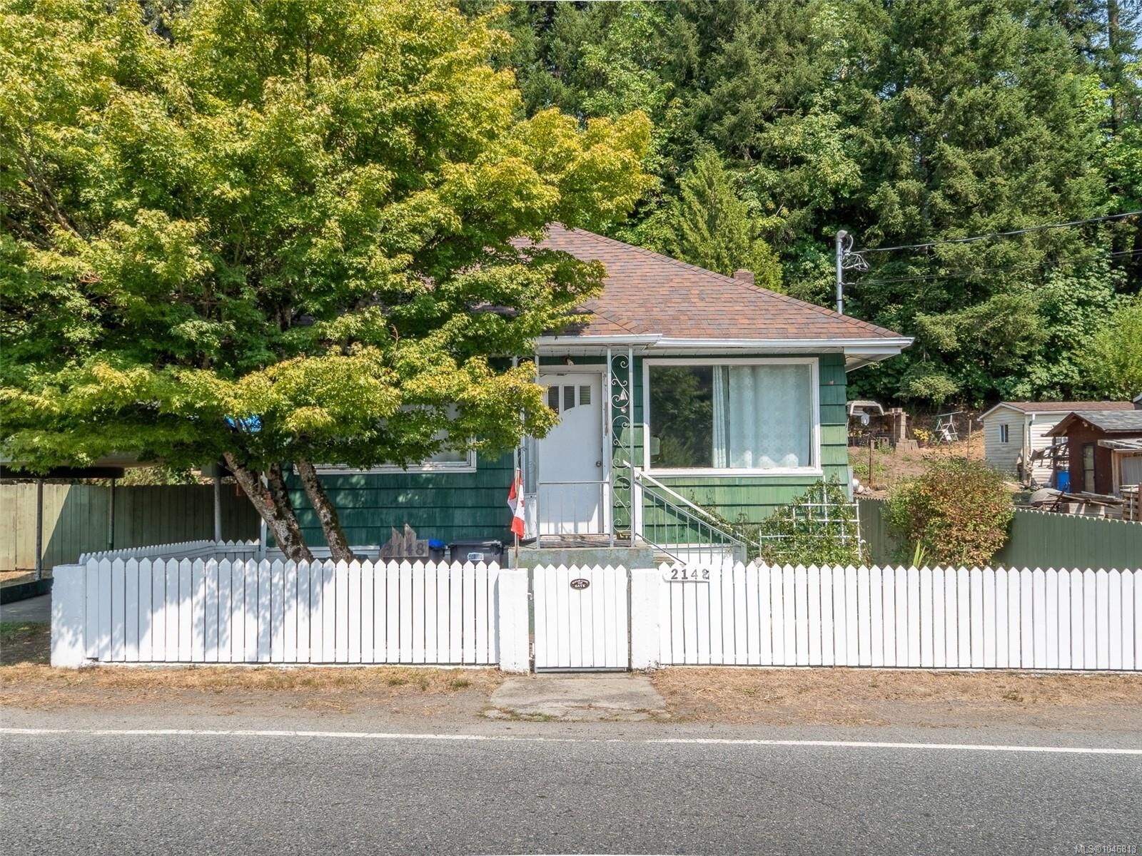 Property Photo: 2148 Dick Ave BC V9X 1R6