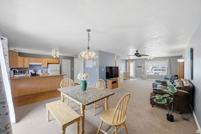 Property Photo:  1453 N 250 E  UT 84663 
