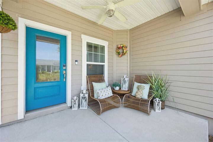 Property Photo:  270 Daydream Avenue  FL 32097 
