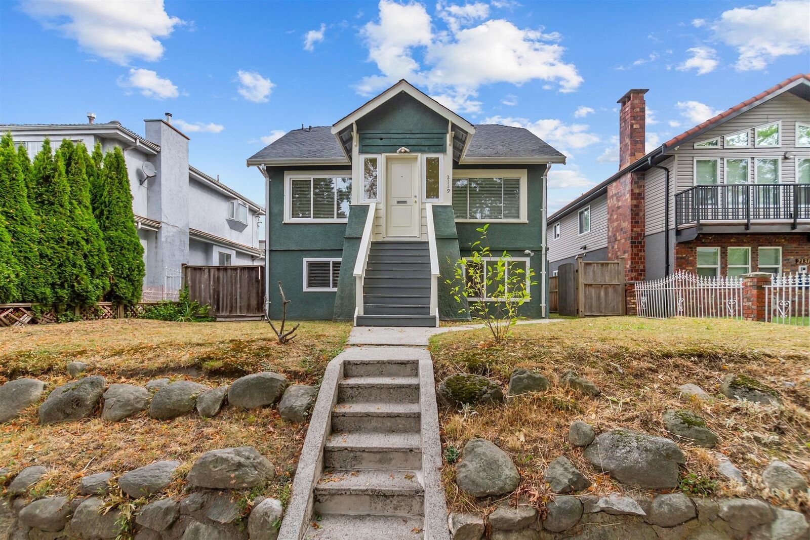 Property Photo: 2119 E 30th Avenue BC V5N 3A5