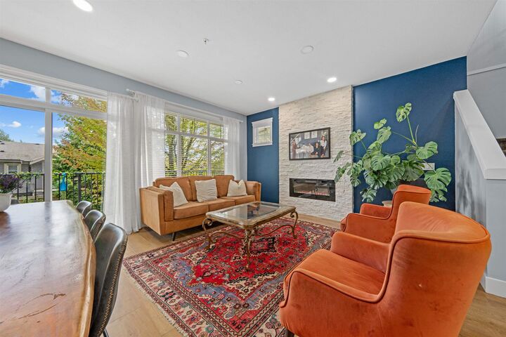 Property Photo: 11282 Cottonwood Drive 2 BC V2X 8W8