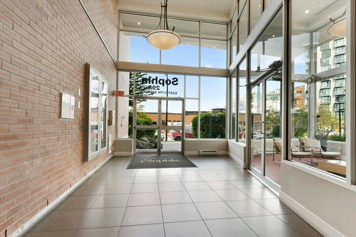 Property Photo:  298 E 11th Avenue 512  BC V5T 0A2 