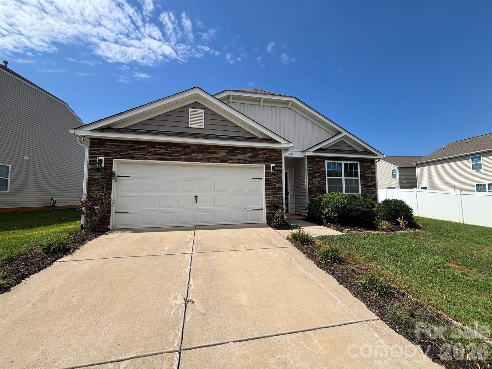 Property Photo:  6816 Pennyroyal Way  NC 28216 