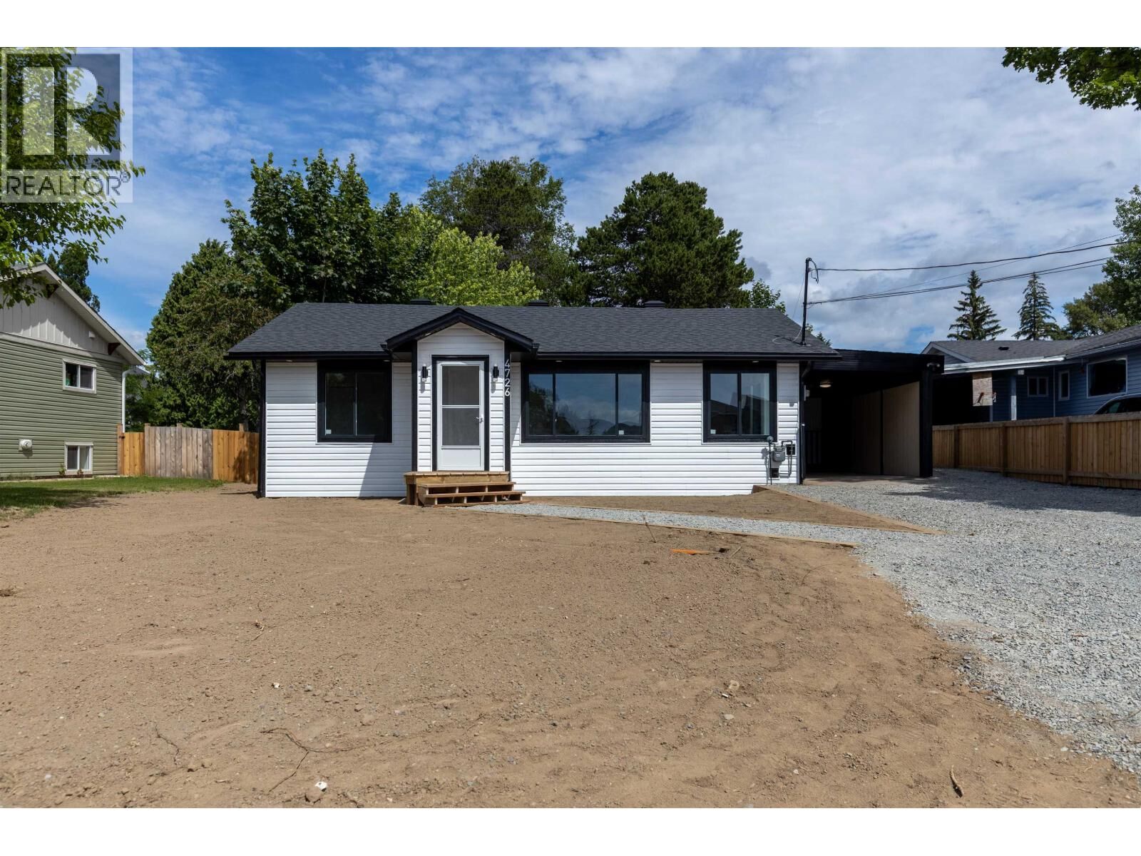 Property Photo: 4726 Davis Avenue BC V8G 1X9