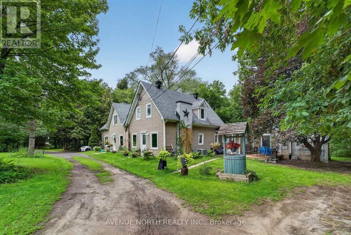 Property Photo: 2941-2943 Old Montreal Road ON K4C 1G2