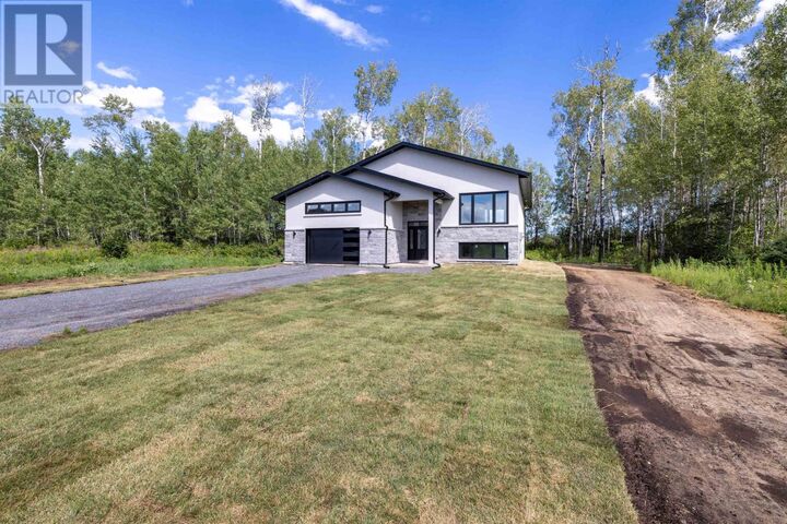 Property Photo: 3435 King George's Park Dr ON P7K 0V5