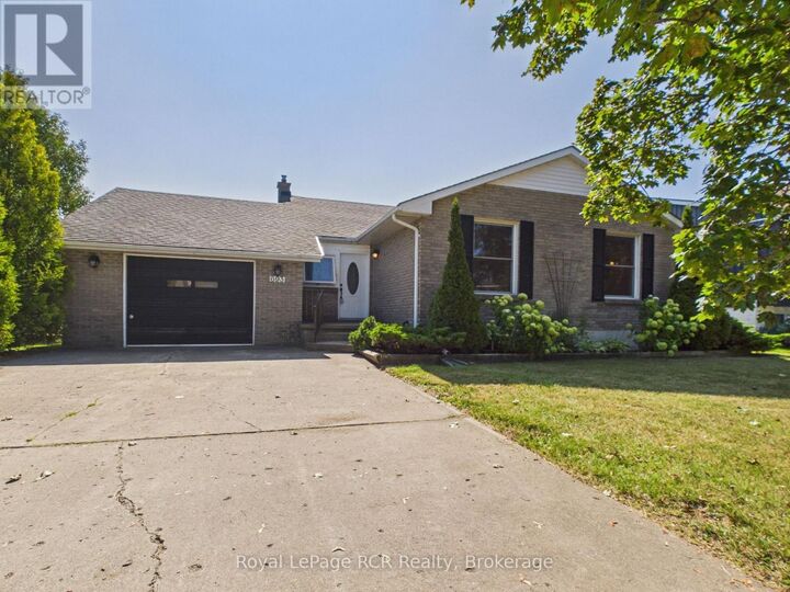 693 Macyoung Drive — photo 1