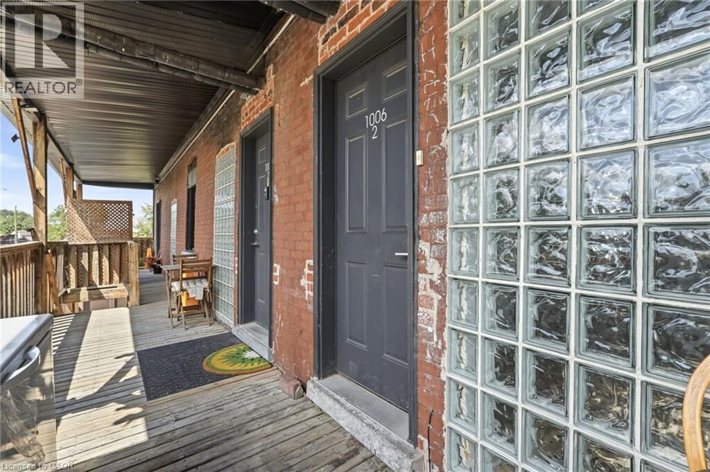 Property Photo:  1006 King Street East 02  ON L8M 1C8 