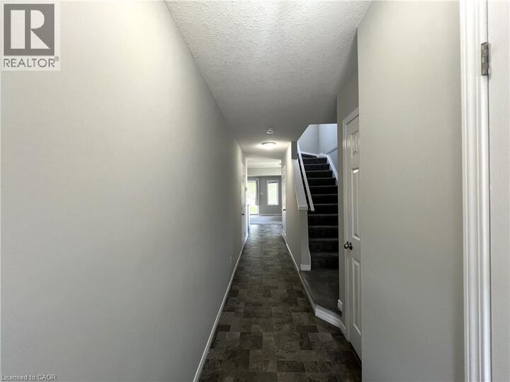 Property Photo:  50 Pinnacle Drive 61  ON N2P 0H8 